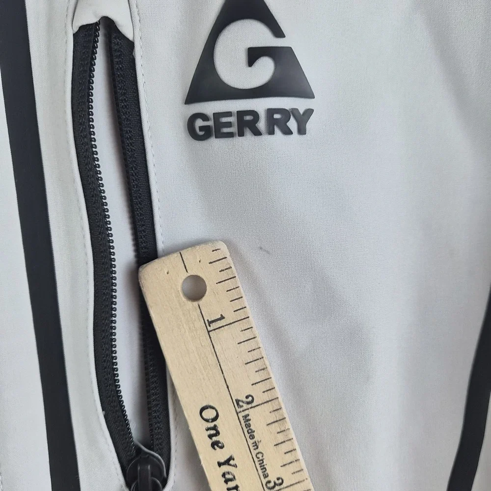 Gerry Softshell Jacket XL Water Wind Resistant Adjustable Hood Cuffs Heavyweight